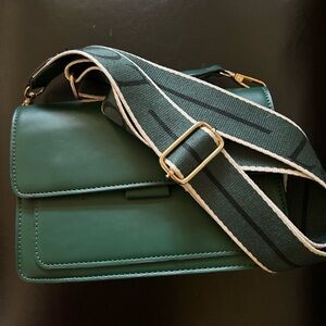 Green purse